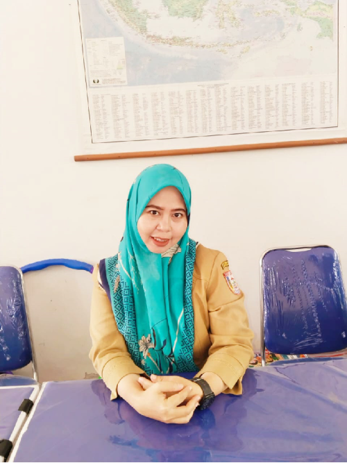 Puji Amalia Putri,S.Pd.I